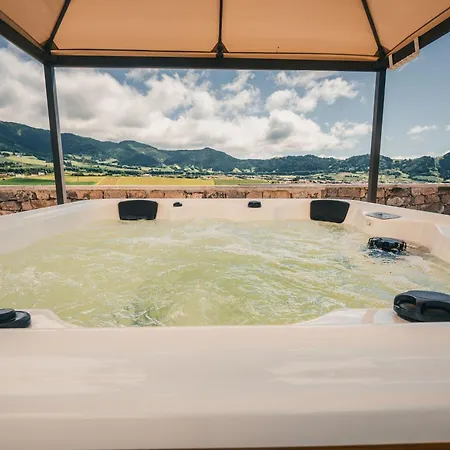 Lodge Benilde Povoacao (Sao Miguel)